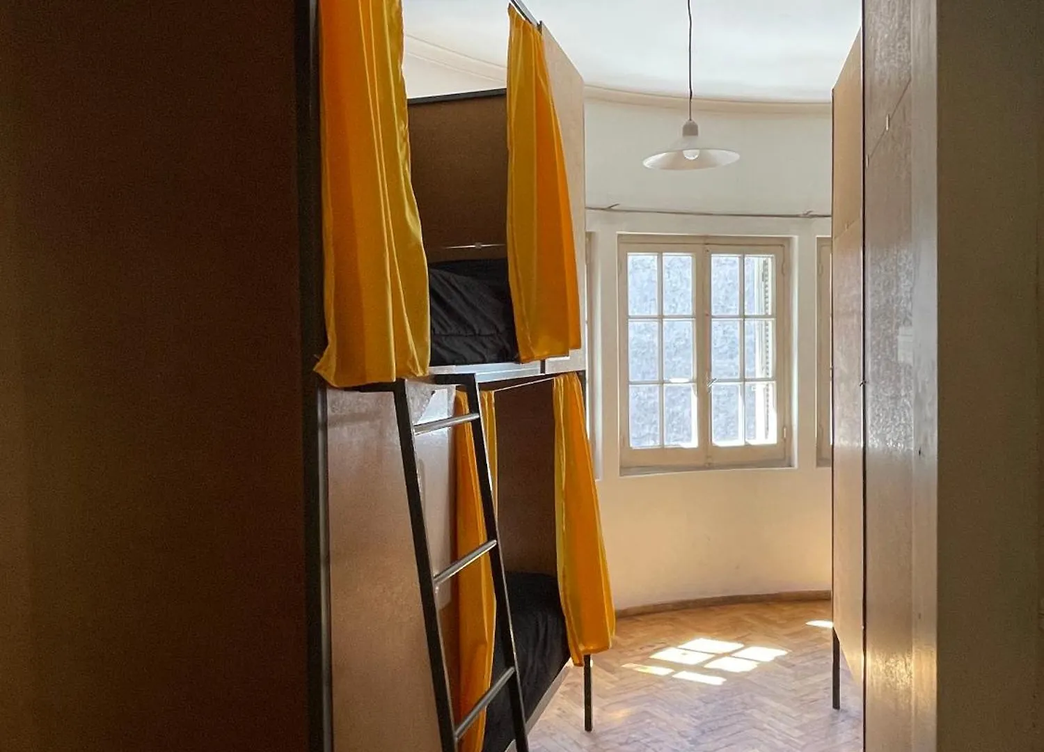 Mora Hostel Mendoza