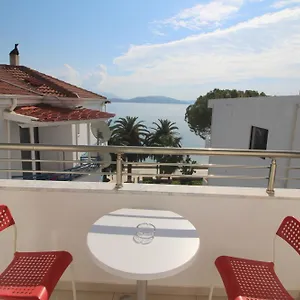 Elena 3*, Sarandë Albanien