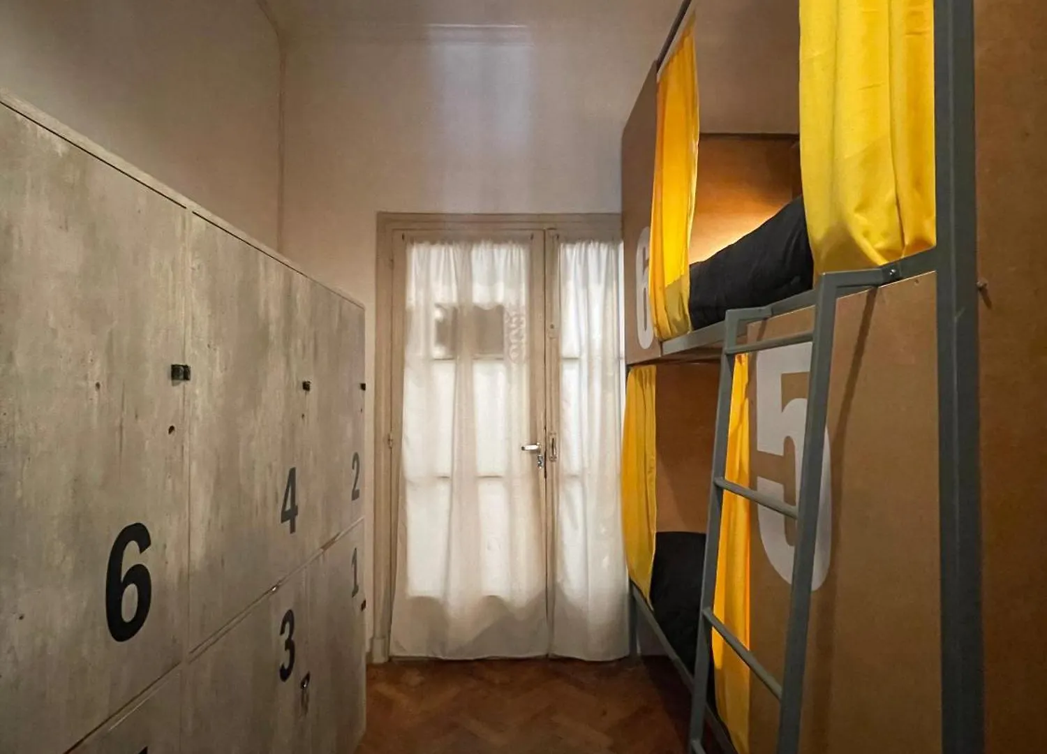Mora Hostel Mendoza 0*,